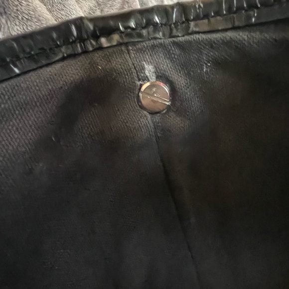 Sold***Burberry authentic shoulder bag - Picture 11 of 14